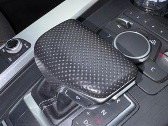 AUDI A4 AVANT 2.0 TDI ultra S line S Tronic Euro 6 (s/s) 5dr