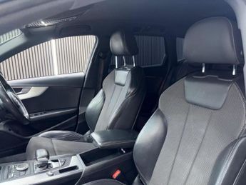 AUDI A4 AVANT 2.0 TDI ultra S line S Tronic Euro 6 (s/s) 5dr