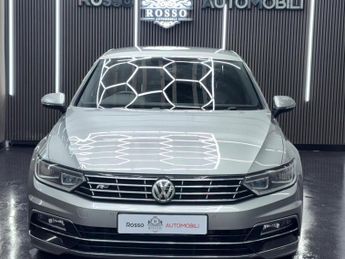 VOLKSWAGEN PASSAT 2.0 TDI BlueMotion Tech R-Line DSG Euro 6 (s/s) 4dr