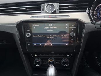 VOLKSWAGEN PASSAT 1.6 TDI GT