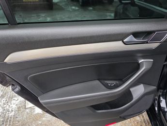 VOLKSWAGEN PASSAT 1.6 TDI GT