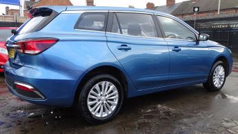 MG MG5 61.1kWh Excite Long Range