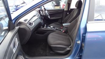 MG MG5 61.1kWh Excite Long Range