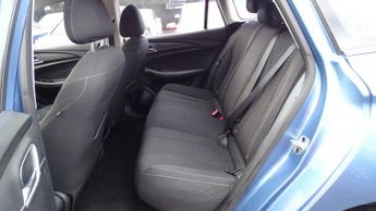 MG MG5 61.1kWh Excite Long Range