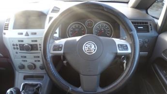 VAUXHALL ZAFIRA 1.6 16V Exclusiv