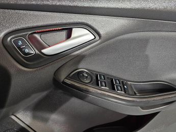 FORD FOCUS 1.5 TDCi Titanium Euro 6 (s/s) 5dr