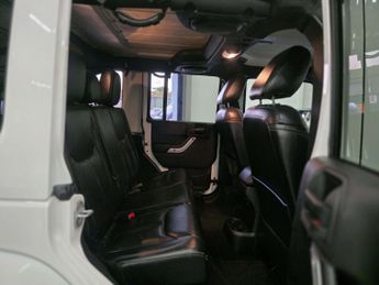 JEEP WRANGLER 2.8 Wrangler 4-door Sahara 2.8 Crd Auto