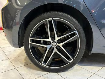 SEAT IBIZA 1.0 TSI FR Sport