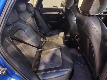 AUDI Q3 2.0 TDI S line Plus