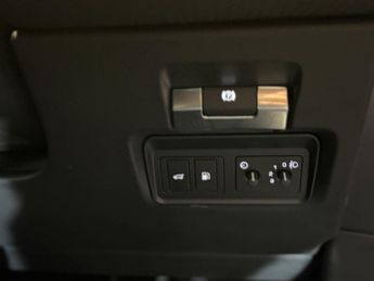 LAND ROVER RANGE ROVER EVOQUE 1.5 P300e 12.2kWh R-Dynamic S