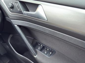 VOLKSWAGEN GOLF 1.4 TSI BlueMotion Tech SE