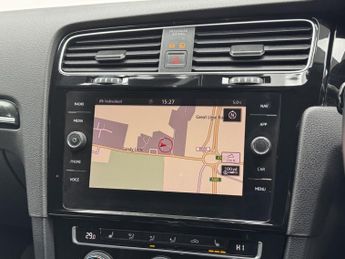 VOLKSWAGEN GOLF 2.0 TSI R