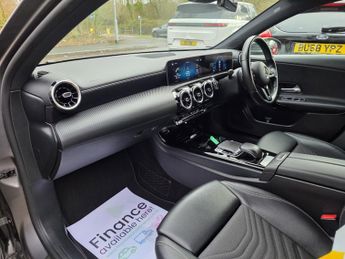 MERCEDES-BENZ A CLASS 1.5 A180d SE