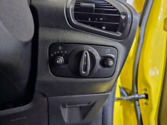 FORD ECOSPORT 1.5 Titanium Powershift 2WD Euro 5 5dr