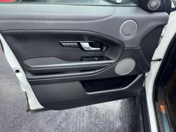 LAND ROVER RANGE ROVER EVOQUE 2.0 TD4 HSE Dynamic Auto 4WD Euro 6 (s/s) 5dr