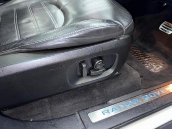 LAND ROVER RANGE ROVER EVOQUE 2.0 TD4 HSE Dynamic Auto 4WD Euro 6 (s/s) 5dr