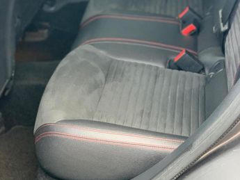 MERCEDES-BENZ CLA 2.1 CLA200d AMG Sport Coupe 7G-DCT Euro 6 (s/s) 4dr