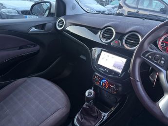 VAUXHALL ADAM 1.0 i Turbo ecoFLEX GLAM
