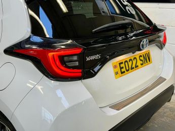 TOYOTA YARIS 1.5 VVT-h Design E-CVT Euro 6 (s/s) 5dr