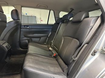 SUBARU LEGACY 2.0 ES Sport Tourer Lineartronic 4WD Euro 5 5dr (SNav)