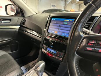 SUBARU LEGACY 2.0 ES Sport Tourer Lineartronic 4WD Euro 5 5dr (SNav)