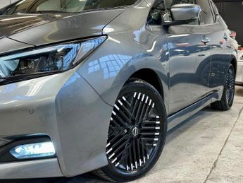 NISSAN LEAF 39kWh Tekna Auto 5dr