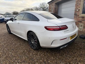 MERCEDES-BENZ E CLASS 2.0 E220d AMG Line