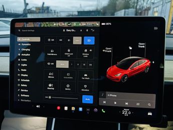 TESLA MODEL 3 (Dual Motor) Long Range