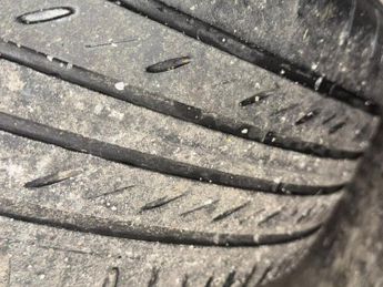 PEUGEOT 207 1.4 Verve Red 5dr GREAT VALUE+BLUETOOTH+JUST SERVICED