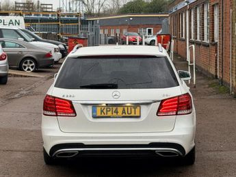 MERCEDES-BENZ E CLASS 2.1 E220 CDI AMG Sport G-Tronic+ Euro 5 (s/s) 5dr