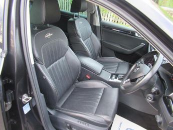 SKODA SUPERB 2.0 TDI Laurin & Klement DSG Euro 6 (s/s) 5dr