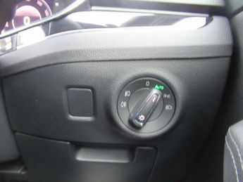 SKODA SUPERB 2.0 TDI Laurin & Klement DSG Euro 6 (s/s) 5dr