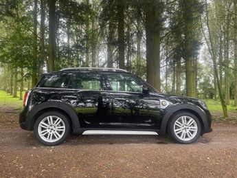 MINI COUNTRYMAN 1.5 10kWh Cooper SE Exclusive Auto ALL4 Euro 6 (s/s) 5dr