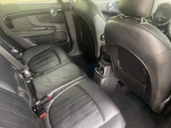 MINI COUNTRYMAN 1.5 10kWh Cooper SE Exclusive Auto ALL4 Euro 6 (s/s) 5dr