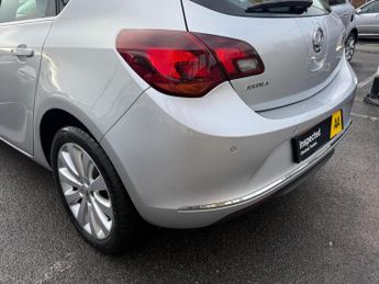 VAUXHALL ASTRA 1.6 16v Elite Auto Euro 5 5dr