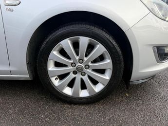 VAUXHALL ASTRA 1.6 16v Elite Auto Euro 5 5dr