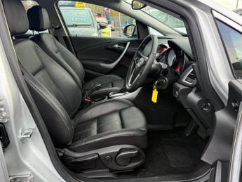 VAUXHALL ASTRA 1.6 16v Elite Auto Euro 5 5dr