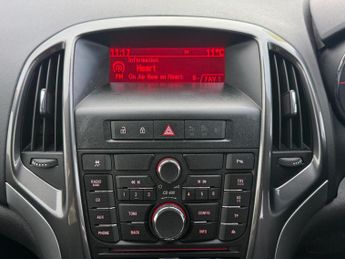 VAUXHALL ASTRA 1.6 16v Elite Auto Euro 5 5dr