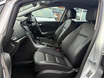 VAUXHALL ASTRA 1.6 16v Elite Auto Euro 5 5dr