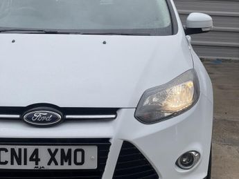 FORD FOCUS 1.6 Titanium