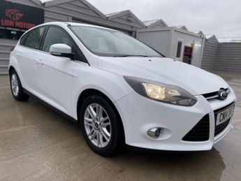 FORD FOCUS 1.6 Titanium