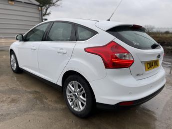 FORD FOCUS 1.6 Titanium