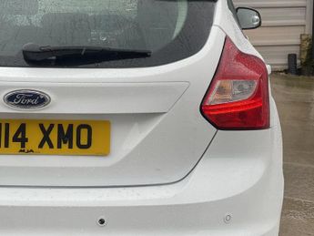 FORD FOCUS 1.6 Titanium