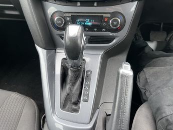 FORD FOCUS 1.6 Titanium