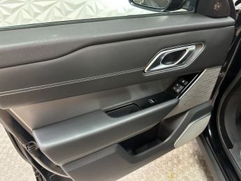 LAND ROVER RANGE ROVER VELAR 2.0 D180 R-Dynamic HSE