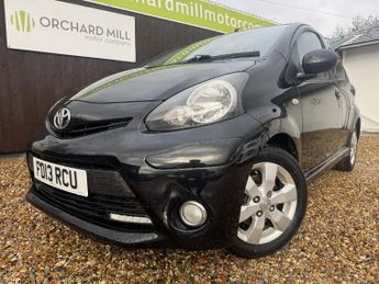 Toyota AYGO 1.0 VVT-i Fire