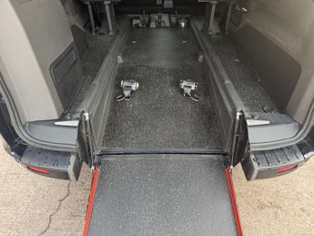 FORD TOURNEO CUSTOM 2.0 320 EcoBlue Titanium