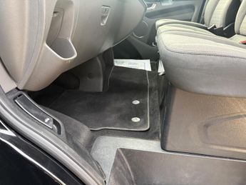 FORD TOURNEO CUSTOM 2.0 320 EcoBlue Titanium