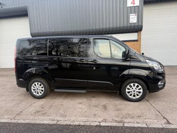 FORD TOURNEO CUSTOM 2.0 320 EcoBlue Titanium