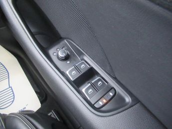 AUDI A3 2.0 TDI S line Sportback S Tronic quattro Euro 6 (s/s) 5dr